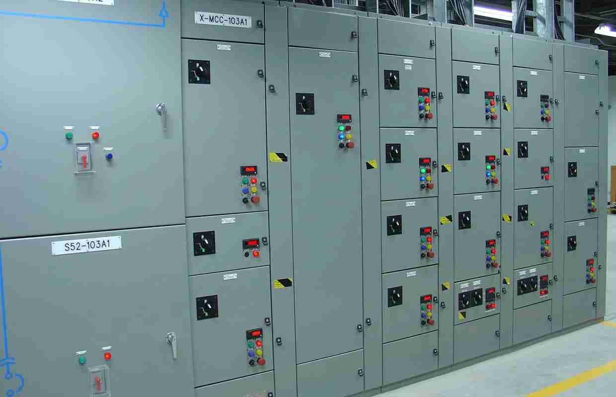 Custom MCC Motor Control Centre panel manufactured by Adarsh Industrial Automation, Vapi Gujarat
