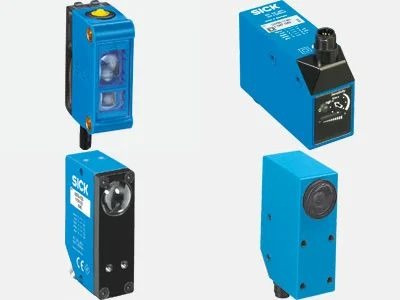 Luminescence sensor for detecting UV fluorescent marks on packaging
